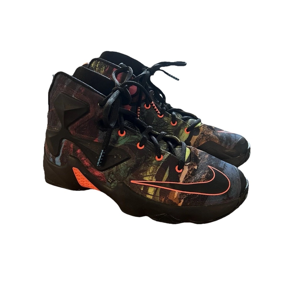 Nike LeBron 13 Akronite Philosophy Basketball High Top Shoes Size Youth 5Y